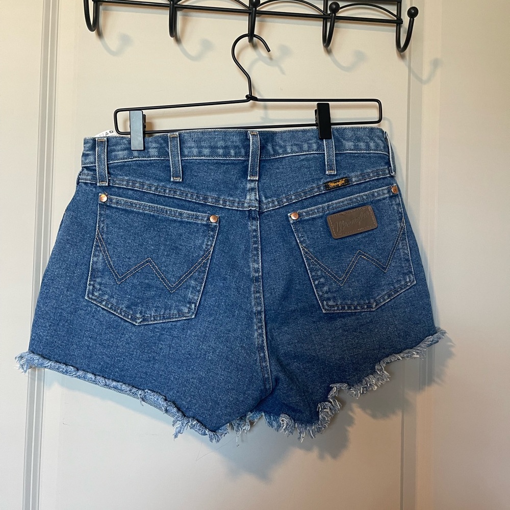Vintage style wrangler shorts